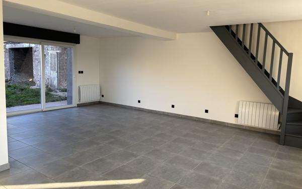 Maison à vendre    4 pièces •  Merville