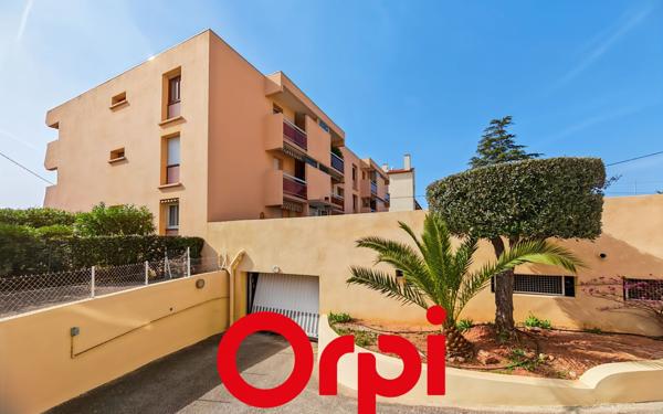 Stationnement à vendre    14 m2 Bandol