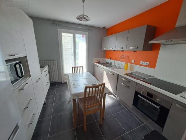 Maison à vendre à Saint-Flour dans le Cantal (15100), ref : 044/1238