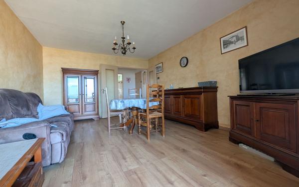 Appartement à vendre    3 pièces • 67 m2 La Seyne-sur-Mer