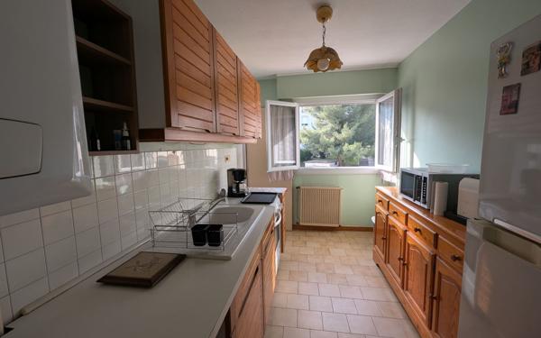 Appartement à vendre    3 pièces • 67 m2 La Seyne-sur-Mer