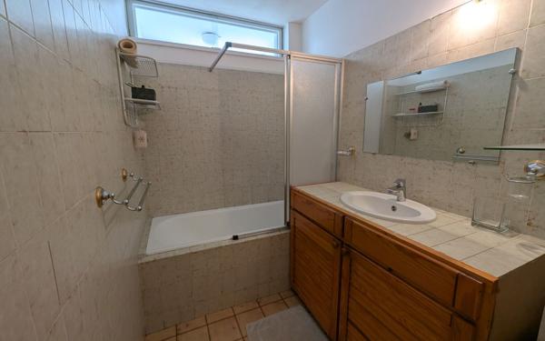 Appartement à vendre    3 pièces • 67 m2 La Seyne-sur-Mer