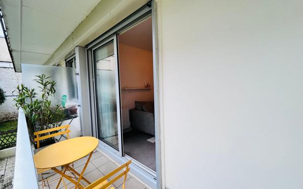 Appartement à louer    1 pièce • 24,95 m2 Vincennes