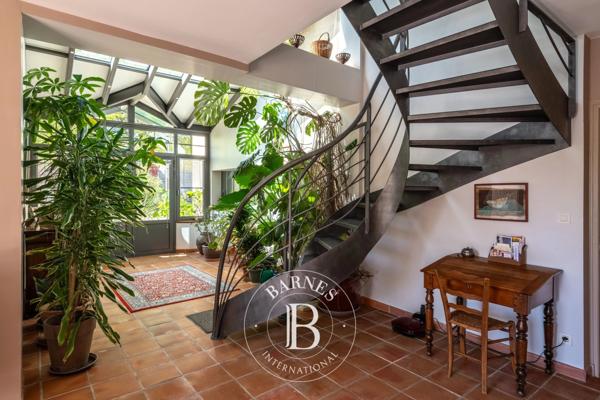 Charbonnières-les-Bains, Maison 5 Chambres -  233 m² à vendre