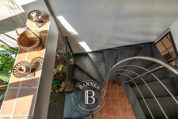 Charbonnières-les-Bains, Maison 5 Chambres -  233 m² à vendre