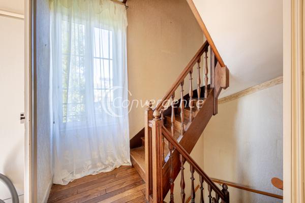 Maison
                                                                                                                                                                                                                                                                                                                        7 pièce(s)                                                                                                                                                                                                          4 chambre(s)                                                                                                                                                                                                          145  m²