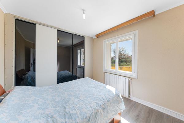 Maison spacieuse à Saint Marcel de 181 m² au calme sur terrain clos