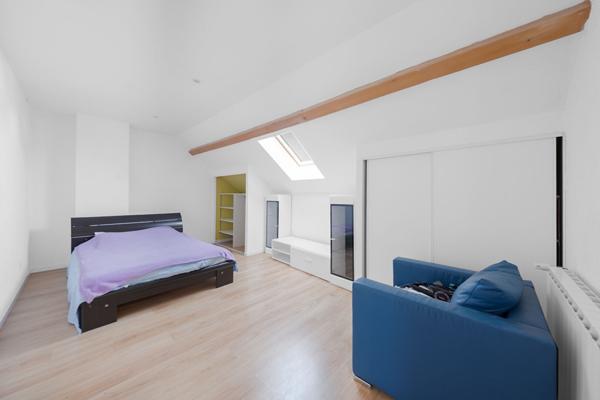 Maison spacieuse à Saint Marcel de 181 m² au calme sur terrain clos