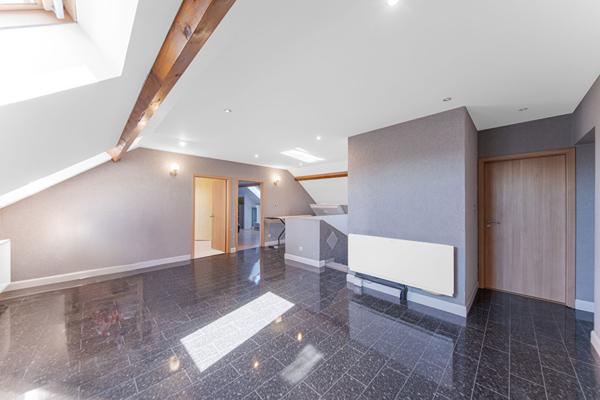 Maison spacieuse à Saint Marcel de 181 m² au calme sur terrain clos