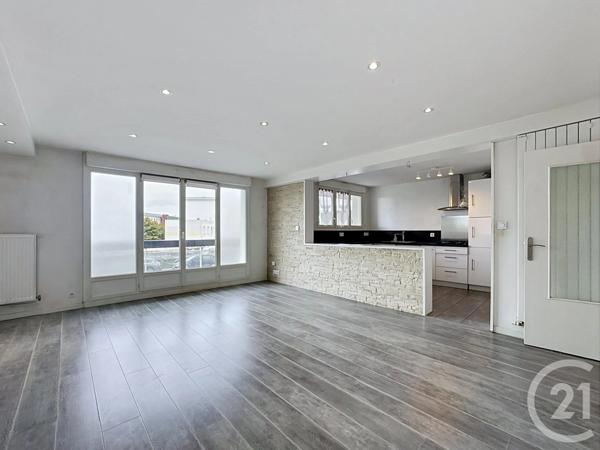 Appartement T3 à vendre  3 pièces - 70 m 2   BREST  - 29
