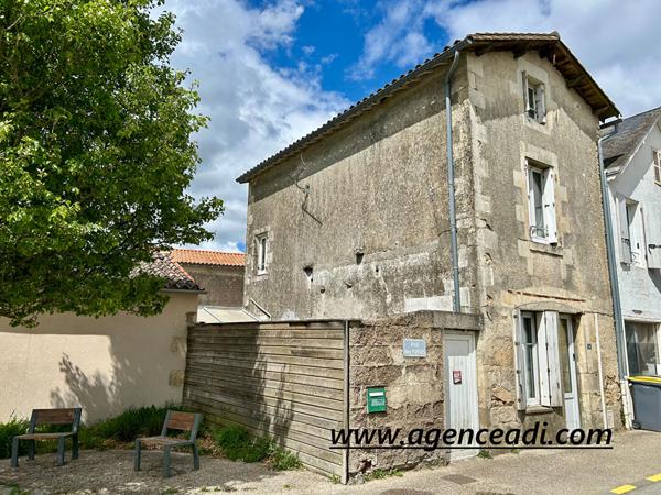 Maison Mazieres En Gatine 3 pièce(s) 75 m2, Mazieres en gatine 79310
