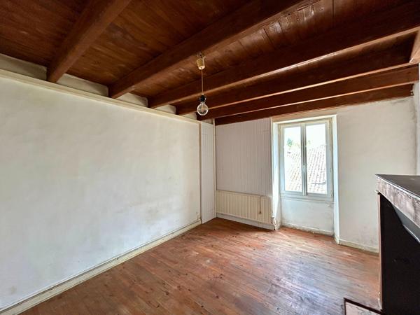 Maison Mazieres En Gatine 3 pièce(s) 75 m2, Mazieres en gatine 79310