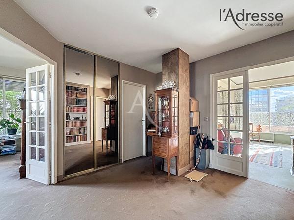 PUTEAUX/ Seine 4 pièces de 99 m² avec terrasse en dernier étage