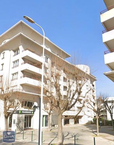 Appartement à louer 2 pièces 47.98m² Lyon (69009)