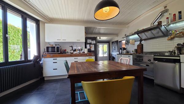 Maison Commequiers 6 pièce(s) 200 m2
