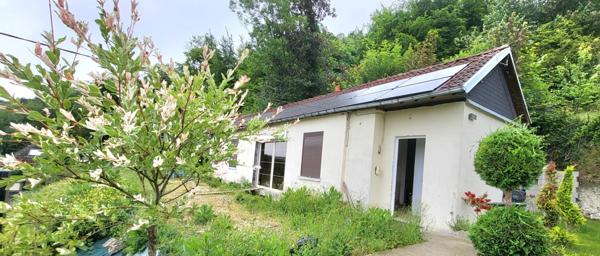 Rouen - Vallon Suisse : Maison indiv. plain pied avec panneaux solaires, 2 CH, Gge, 5 PK & Jardin 900 m²