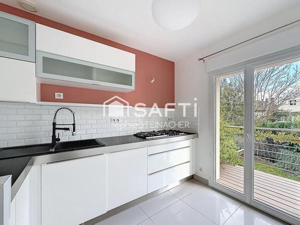 Maison 3 chambres en parfait état avec garage