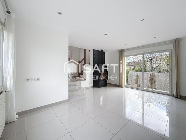 Maison 3 chambres en parfait état avec garage