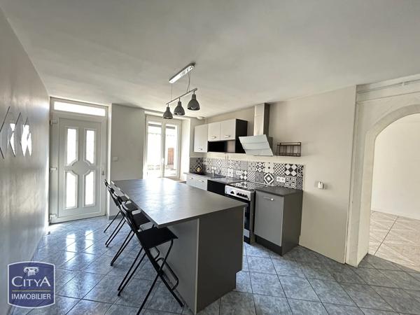 Maison à vendre 5 pièces 115m² Bogny-sur-Meuse (08120)