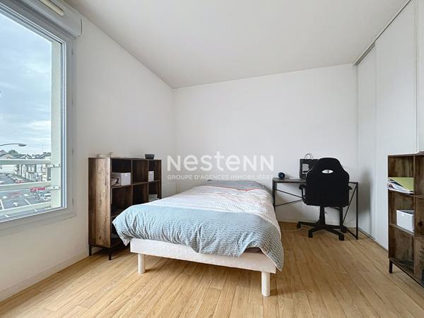 A vendre - Appartement T1 de 22 m² avec place de parking dans résidence avec ascenseur, DPE C, libre de locataire "Angers Gare"