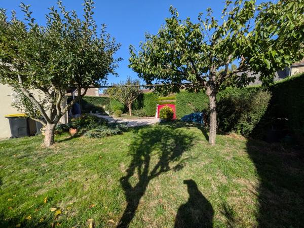 VEUVES - 15 KMS D'AMBOISE - 25 KMS DE BLOIS