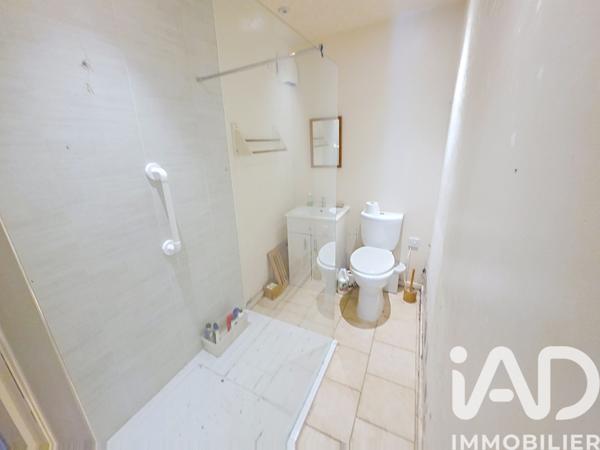 Maison à vendre 8 pièces 223 m² Saint-Germain-de-Montbron