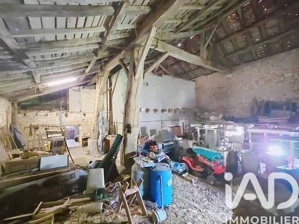 Maison à vendre 8 pièces 223 m² Saint-Germain-de-Montbron