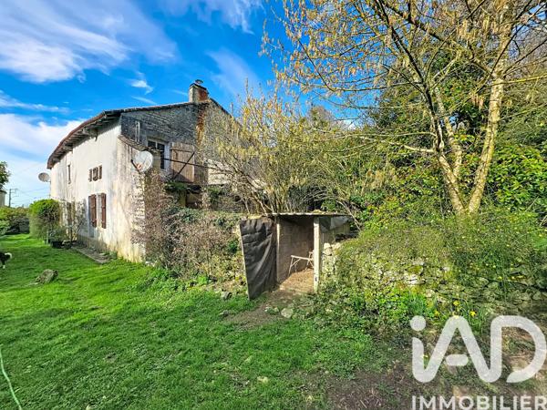 Maison à vendre 8 pièces 223 m² Saint-Germain-de-Montbron