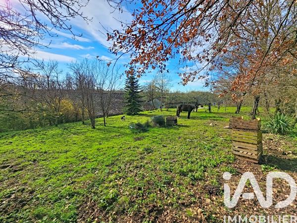 Maison à vendre 8 pièces 223 m² Saint-Germain-de-Montbron