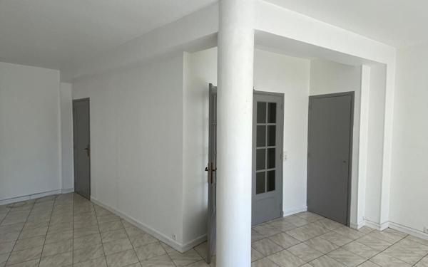Appartement à vendre    4 pièces • 135 m2 Amiens