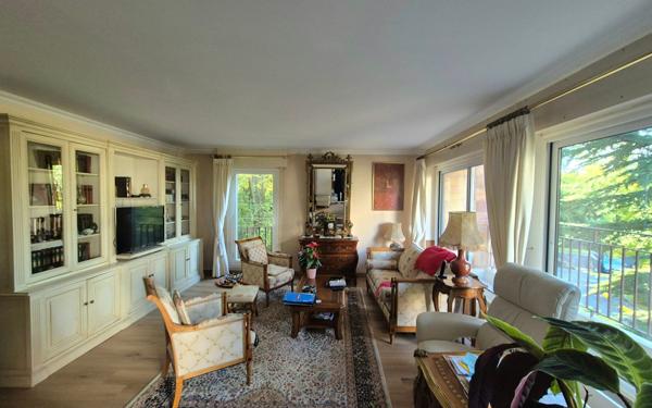 Appartement à vendre    6 pièces • 116,40 m2 Brunoy