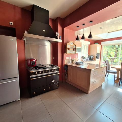 Propriété avec jardin