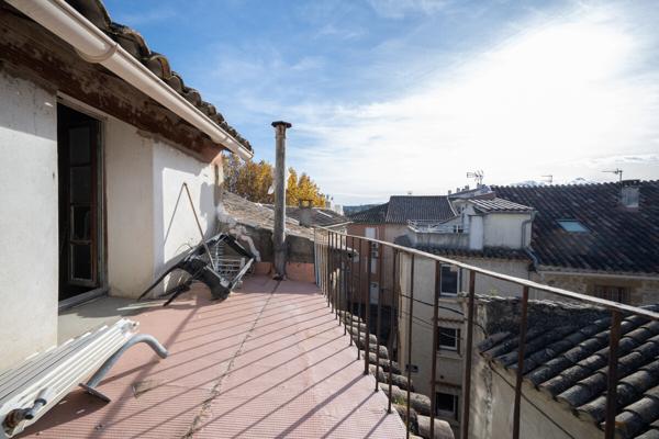 Maison terrasses et garage 207 500 €