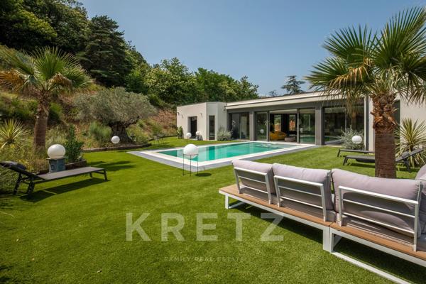 Villa d'architecte en pleine nature