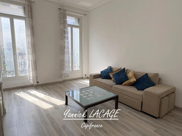 Marseille – Castellane Préfecture – Superbe T4 haussmannien traversant de 116 m² alliant cachet et confort