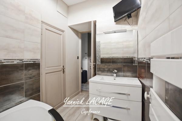 Marseille – Castellane Préfecture – Superbe T4 haussmannien traversant de 116 m² alliant cachet et confort