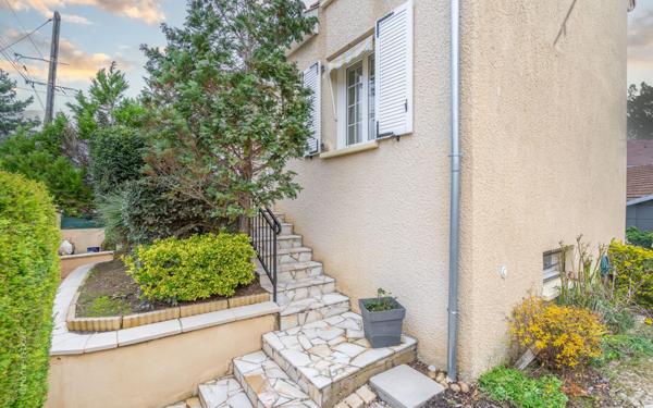 Maison à vendre    5 pièces • 110 m2 Noisy-le-Grand