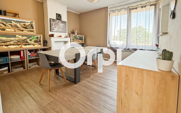 Immeuble à vendre    5 pièces •  Cappelle-la-Grande