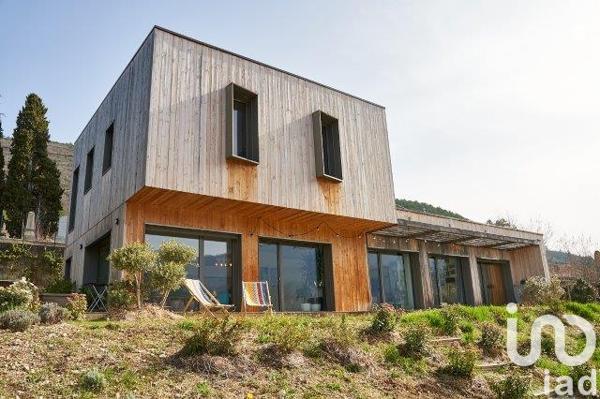 Maison à vendre 7 pièces 137 m² Saillans