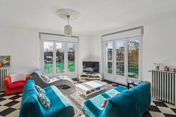 37000 - TOURS - APPARTEMENT T4 - 3 CHAMBRES - 87 M² - BALCON - LUMINEUX - GARE À 10 MIN À PIED