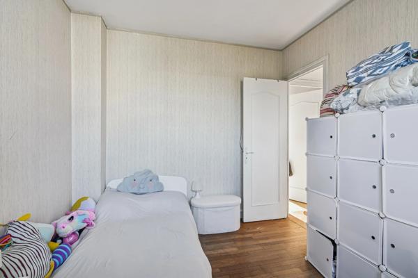 37000 - TOURS - APPARTEMENT T4 - 3 CHAMBRES - 87 M² - BALCON - LUMINEUX - GARE À 10 MIN À PIED