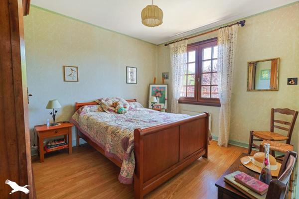 Maison à vendre 220 920 € Saint-Pierre-d'Eyraud 5 p 114 m² DPE F