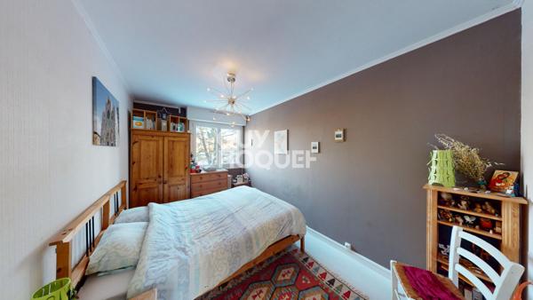 Appartement 6 pièce(s) 100 m2