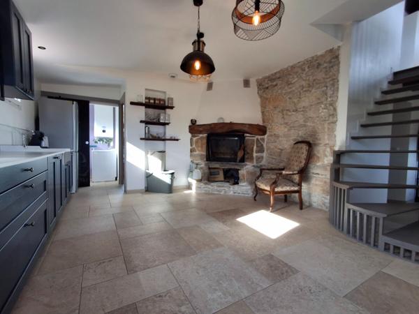 BEDARIEUX maison de caractère d'environ 95 m² avec terrain