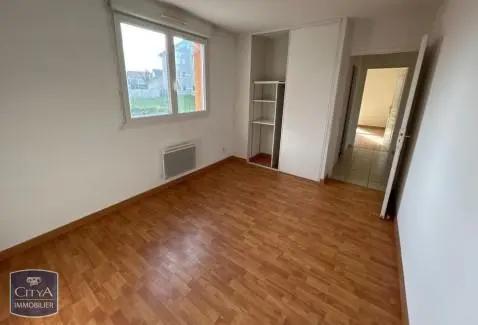 Appartement à louer 4 pièces 75m²