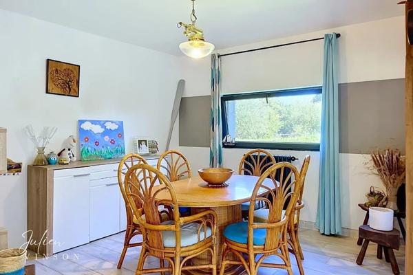 Maison de 155 m² sur 1 550 m² de terrain à 5 minutes de Lannion