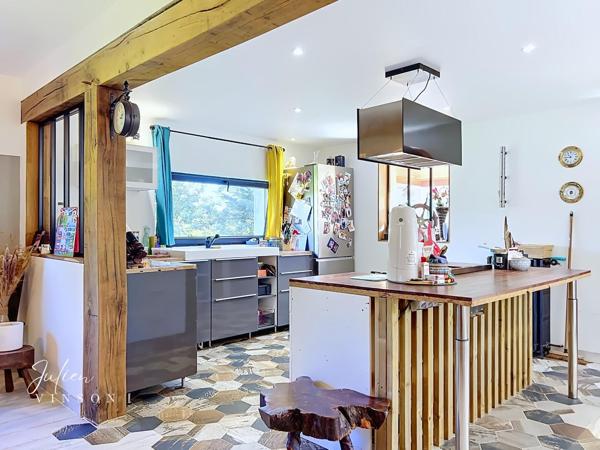 Maison de 155 m² sur 1 550 m² de terrain à 5 minutes de Lannion