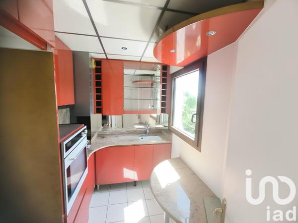 Appartement 2 pièces de 41 m² à Issy-les-Moulineaux (92130)