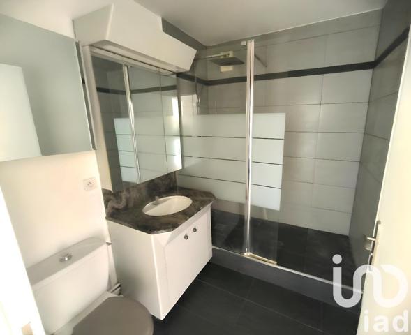 Appartement 2 pièces de 41 m² à Issy-les-Moulineaux (92130)