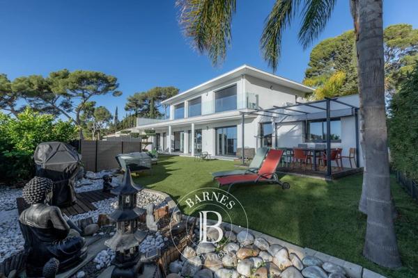 Sanary-sur-Mer, Appartement 4 Chambres -  122 m² à vendre